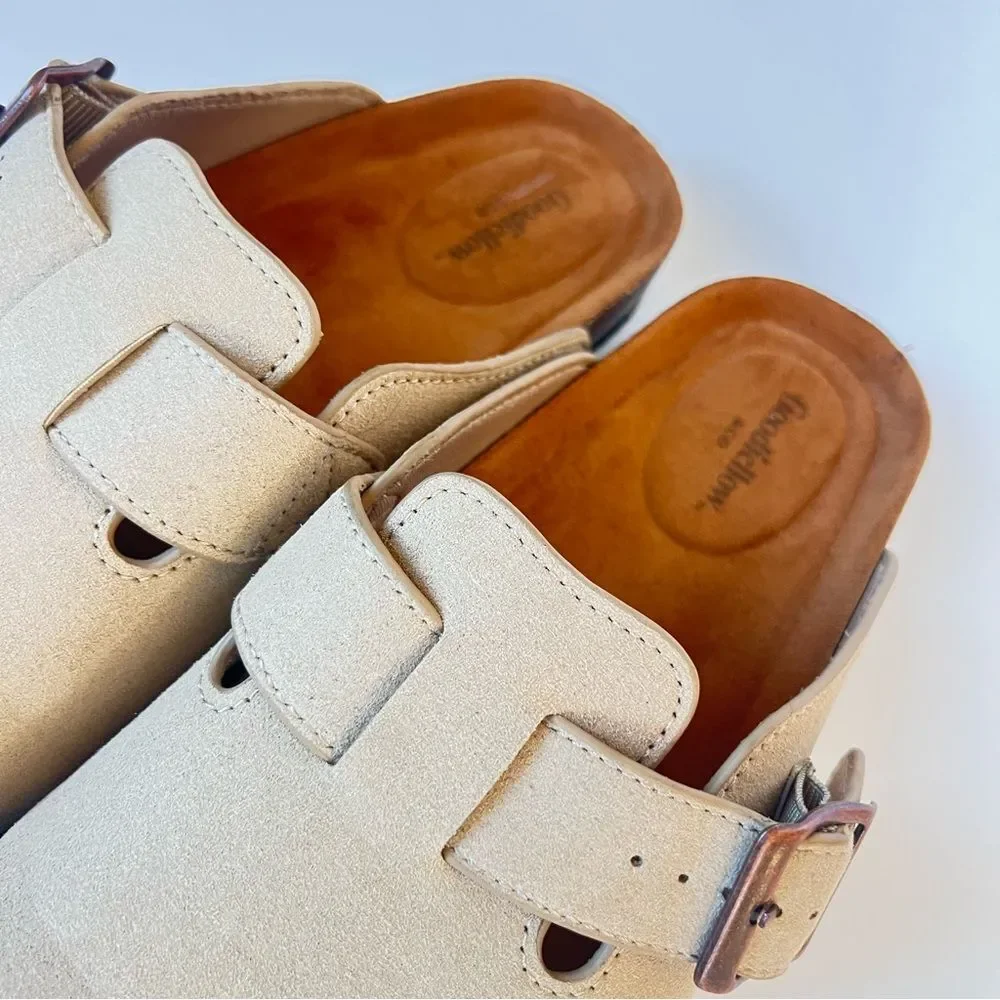 Goodfellow Unisex Beige Faux Suede Buckle Slip-on Clogs SZ Men 7 / Women 8.5